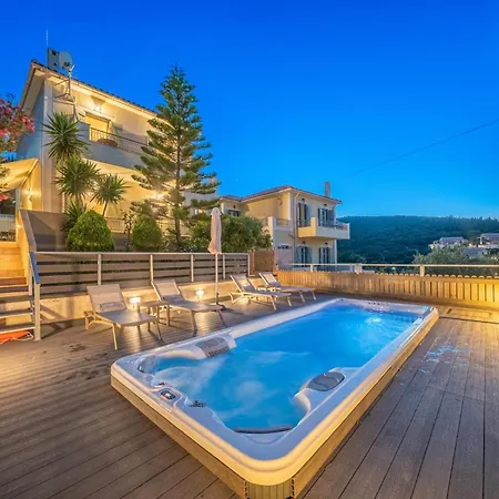 Willa Leonie By Vintage Travel