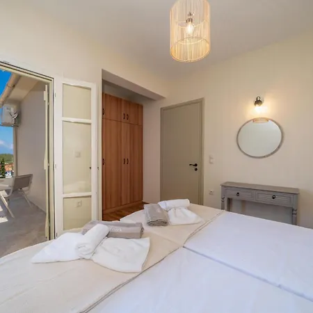 Leonie ヴィラ フィスカルドン