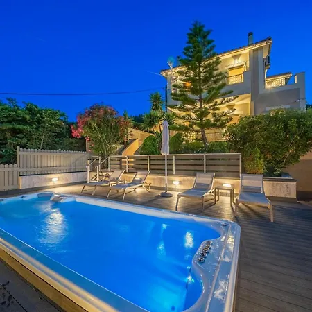 Leonie ヴィラ フィスカルドン