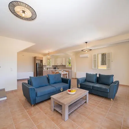 Leonie By Vintage Travel Willa *